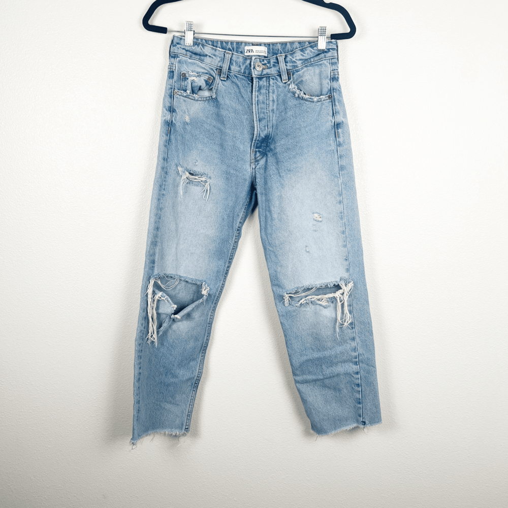 Zara Women's Straight Leg Distressed‎ Jeans Sz 4